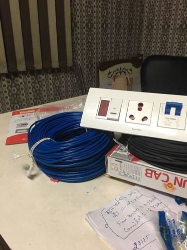 वायर केबल और स्विच