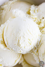 Vanilla Ice Cream - All-Natural Ingredients , High Nutritional Value, Chemical-Free Delight