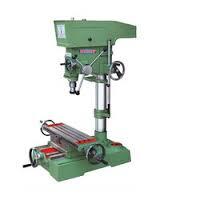 Universal Cum Vertical Milling Machine