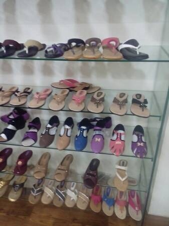 महिलाओं के जूते और सैंडल
