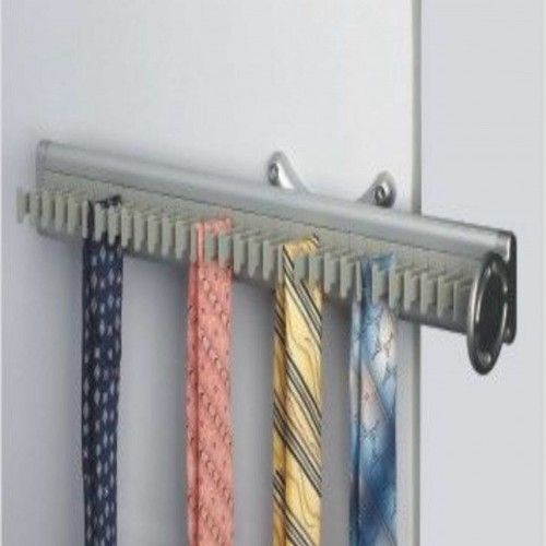 Tie Rack (ITWTR)