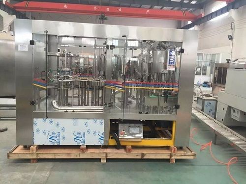 Water and Juice Filling Machine