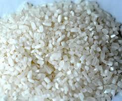 सफेद टूटा हुआ चावल