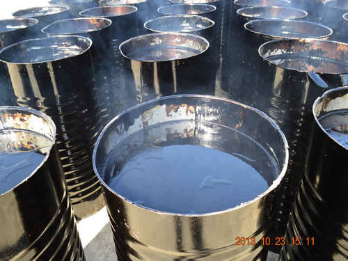 Bitumen Oil - High Viscosity Semi-Solid Form of Petroleum | Ideal for Road Construction and Waterproofing Applications