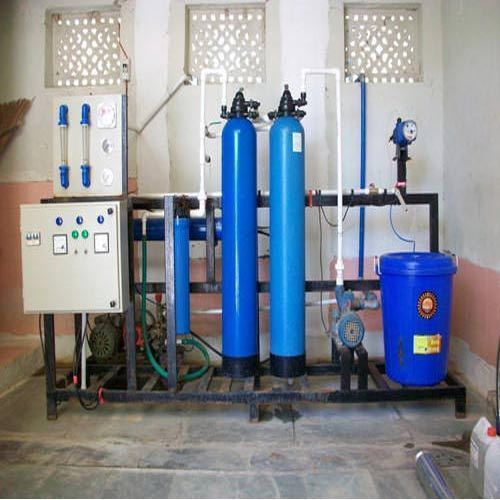 Blue And White Skid Mounted Plastic Processing Machinery