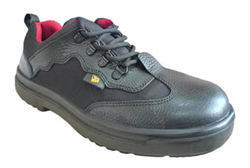 light weight sports shoes