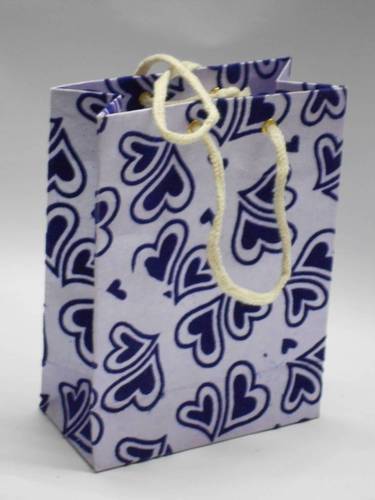 As Shown In Photos Handcrafted Paper Carry Bags