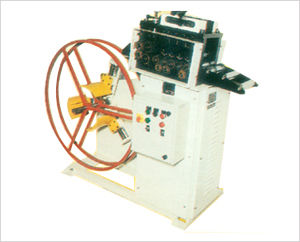 Compact Unit (Cpsd-500-150-50-9) - Compact Type Decoiler Cum Straightener