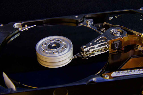 Hard Disk Restoration Services By A.V.S. Ispat Pvt. Ltd.