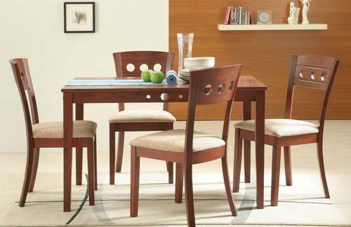4 Seater wooden Dining Table And Chair Set