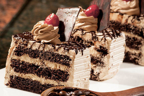  ब्राउनी डार्क केक 