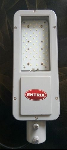 Entrix 12w स्ट्रीट लाइट