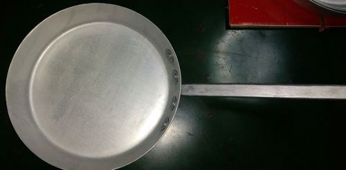 https://tiimg.tistatic.com/fp/1/004/286/aluminum-frypan-295.jpg