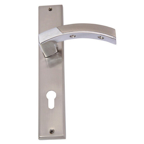 Silver Door Handle On Plate Wm-1010