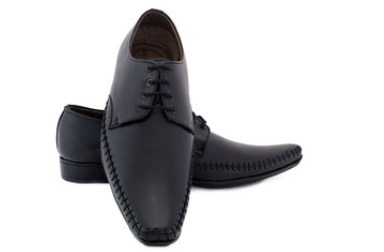 नकली लेदर शूज़