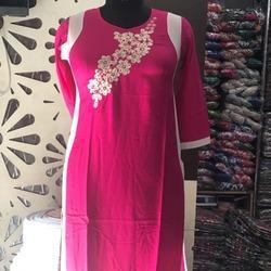 Cotton Ladies Designer Pink Rayon Kurti