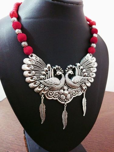 Fashion Necklace - Premium Quality Metals , Alluring Patterns and Exclusive Designer Styles