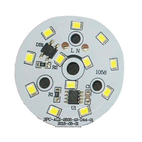  LED बल्ब ड्राइवर ऑन बोर्ड (DOB) 