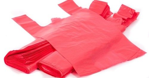  लाल प्लास्टिक बैग