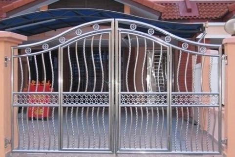 Silver Color Designer Gates