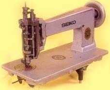 Handle operated chain stitch aari embroidery machine