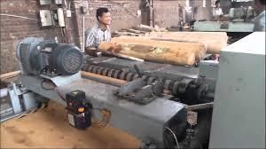 Plywood Peeling Machine