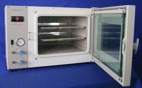 Vacuum Oven