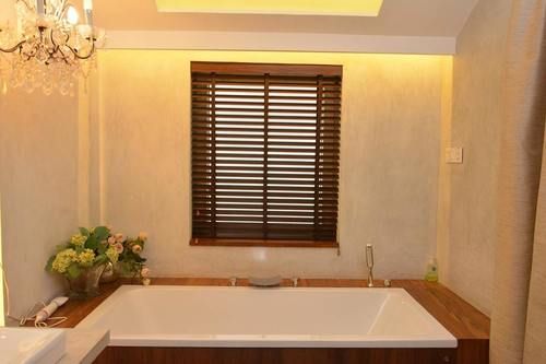 Wooden Venetian Blinds