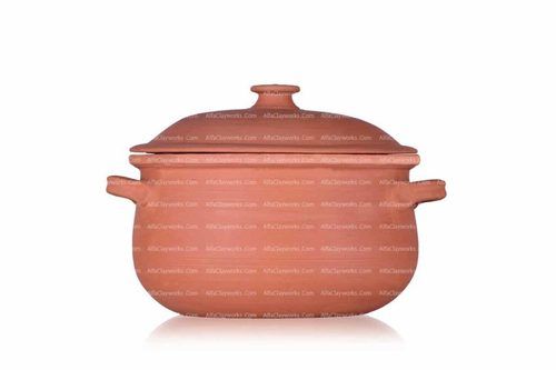 Clay Bean Pot With Lid (Beige Color) a   8 Inches
