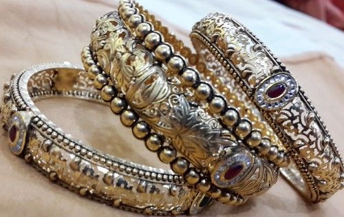 Gold Bangles - 22K Yellow Gold, Size 2''6" | Pearls & Rubies, Oxidized Gold, Bridal Jewelry Set, Bezel Setting, Perfect for Weddings and Anniversaries