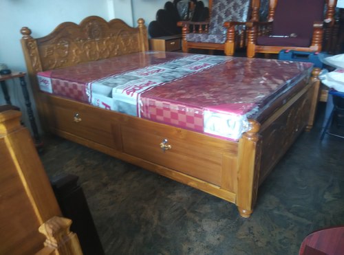double cot price in saravana stores