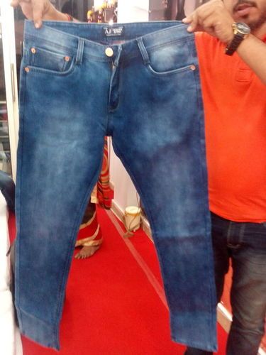 Narrow Fit Jeans