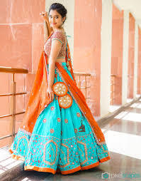 Designer Lehengas