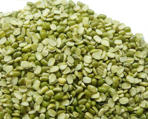 green moong dal chilka