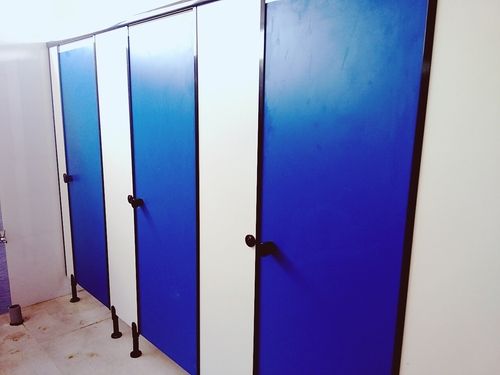 12mm Thick Toilet Cubicles