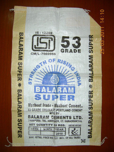 Un Laminated Cement Bags