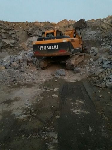 Used Hyundai 220 LC-9S Excavator