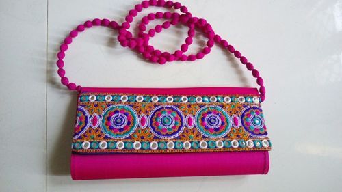 embroidered sling bag 051