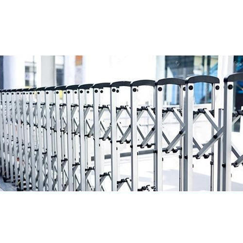 Automatic Retractable Gate