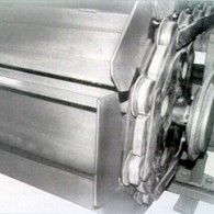 Apron Conveyor - Bushed Roller Chain with Steel Pans , Variable Speed Drive Motors and Manual Tensioning Device