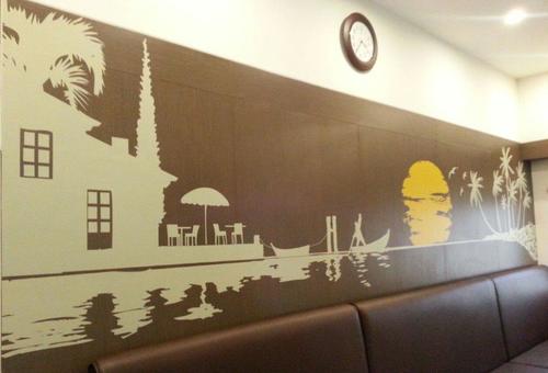 Customized Wall Decals and Wall Stickers