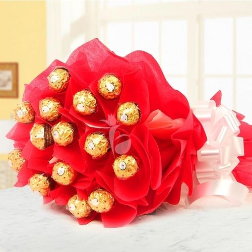 16 Pieces Ferrero Rocher in Red Paper Packing