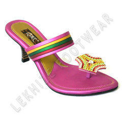 Ladies chappal for discount marriage