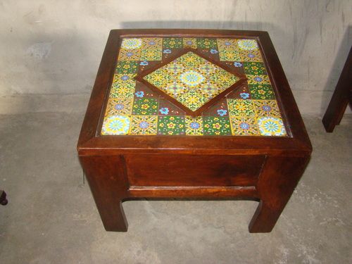 Fine Finish Coffee Table