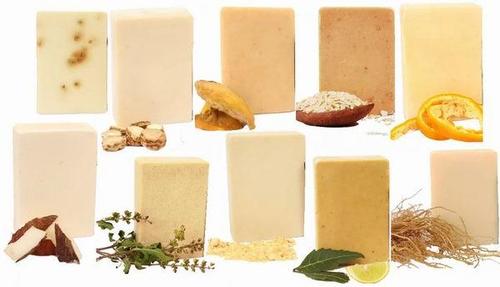 Handmade Herbal Soaps Ingredients: Herbs