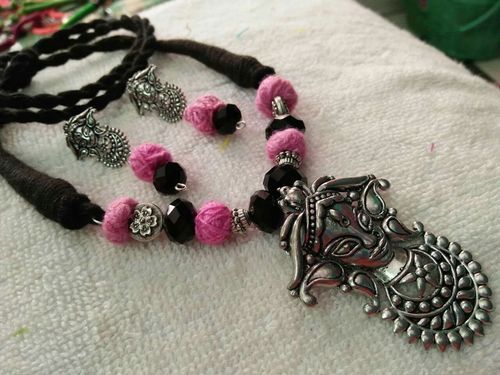 Durga Shaped Indian Lace Necklace Set