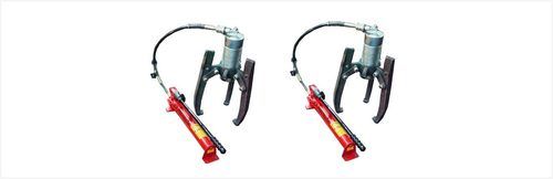 Hydraulic Puller - Alloy Steel, 360Â° Rotary Socket, Self-Contained Pump with Safety Valve, Removable Handles, Rust-Proof Design, Live Centering Nut, Heat Treated Cylinder Rod