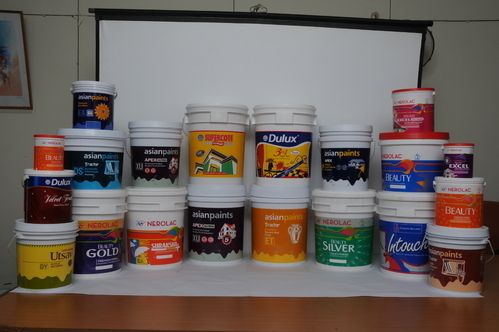 Plastic Containers for Paints