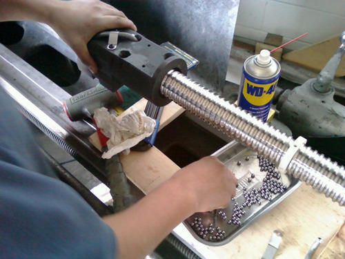 Ball Screw Repairing Service By DS Engineering & Services