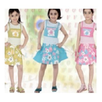 Girls Frock Size: Medium